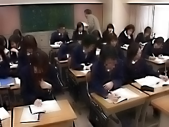 Japanese Schoolgirls 01- Classro...
