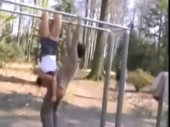 acrobatic teen gives amazing blowjob in public park