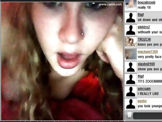 Sexy UK teen masturbating on webcam