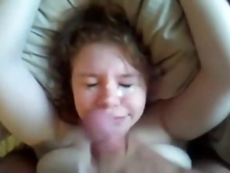Tinder pick up gets a nice facial in her first video ever