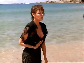 Raquel Welch - Trouble in Paradise