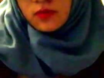 Hijab Girls Solo Masturbation (My Niece)