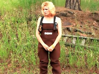 Golden-Haired non-professional housewife goes out in the wilderness to film a hawt oral job and jism fountain sex tape.