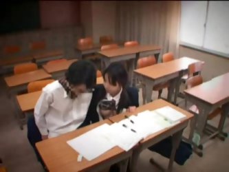 Japanese Handjob In Classrom